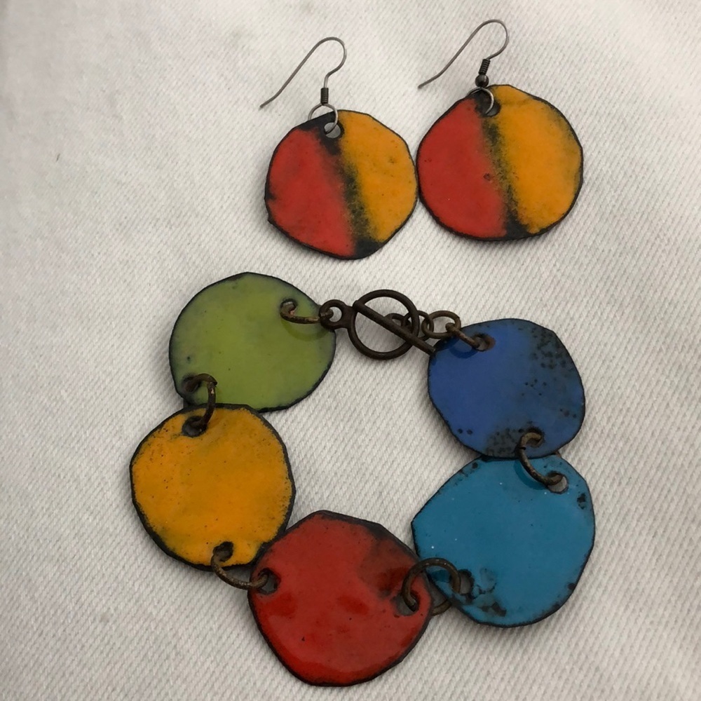 COLORFUL METAL BOHO BRACELET & EARRINGS EUC